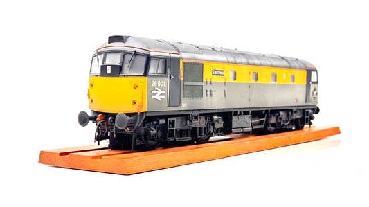 HELJAN O GAUGE - CLASS 26 DIESEL 26001 DUTCH ENGINEERS 'EASTFIELD' (JOHN NEWHAM)