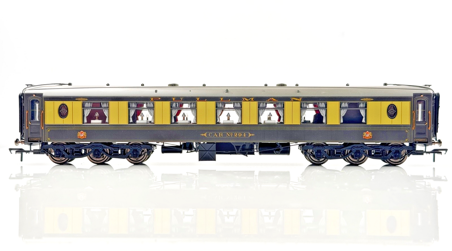 HORNBY 00 GAUGE - R4419 - 12 WHEEL PULLMAN 3RD CLASS PARLOUR CAR NO.294 - BOXED
