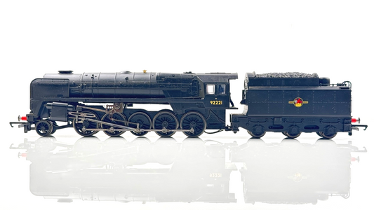 HORNBY 00 GAUGE - R2880 - BR BLACK 2-10-0 CLASS 9F LOCOMOTIVE 92221 - BOXED