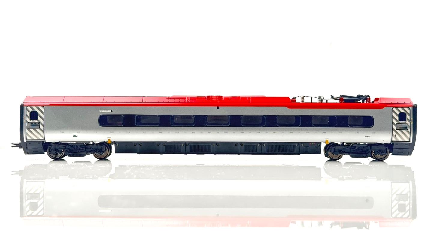 HORNBY 00 GAUGE - R2467X - VIRGIN TRAINS PENDOLINO 4 CAR EMU - DCC FITTED BOXED