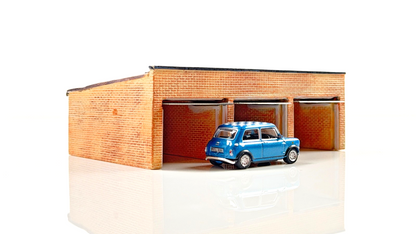 BACHMANN SCENECRAFT 00 GAUGE - 44-085 - LOCK UP GARAGES (POSABLE DOORS) UNBOXED