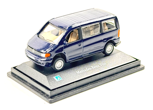 CARARAMA 1/72 SCALE - MERCEDES BENZ VITO MINIBUS DARK BLUE - BOXED
