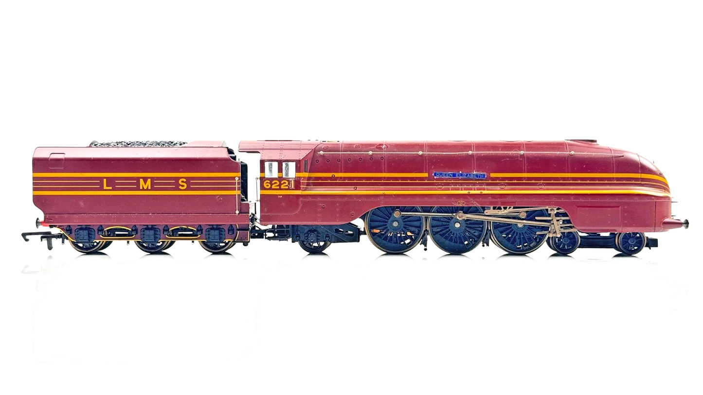 HORNBY 00 GAUGE - LMS MAROON 4-6-2 CORONATION CLASS 'QUEEN ELIZABETH' 6221 - NQP