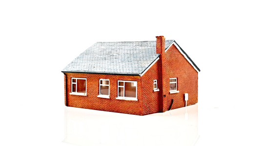 HORNBY SKALEDALE 00 GAUGE - R9807 - MODERN BUNGALOW - UNBOXED