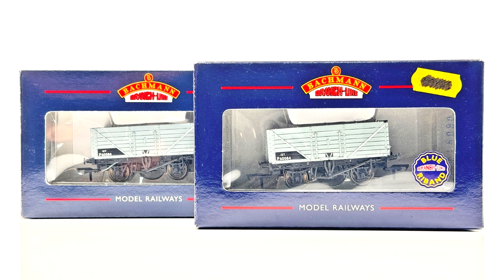 BACHMANN 00 GAUGE - 37-081B - 7 PLANK END DOOR WAGON BR GREY - BOXED X 2