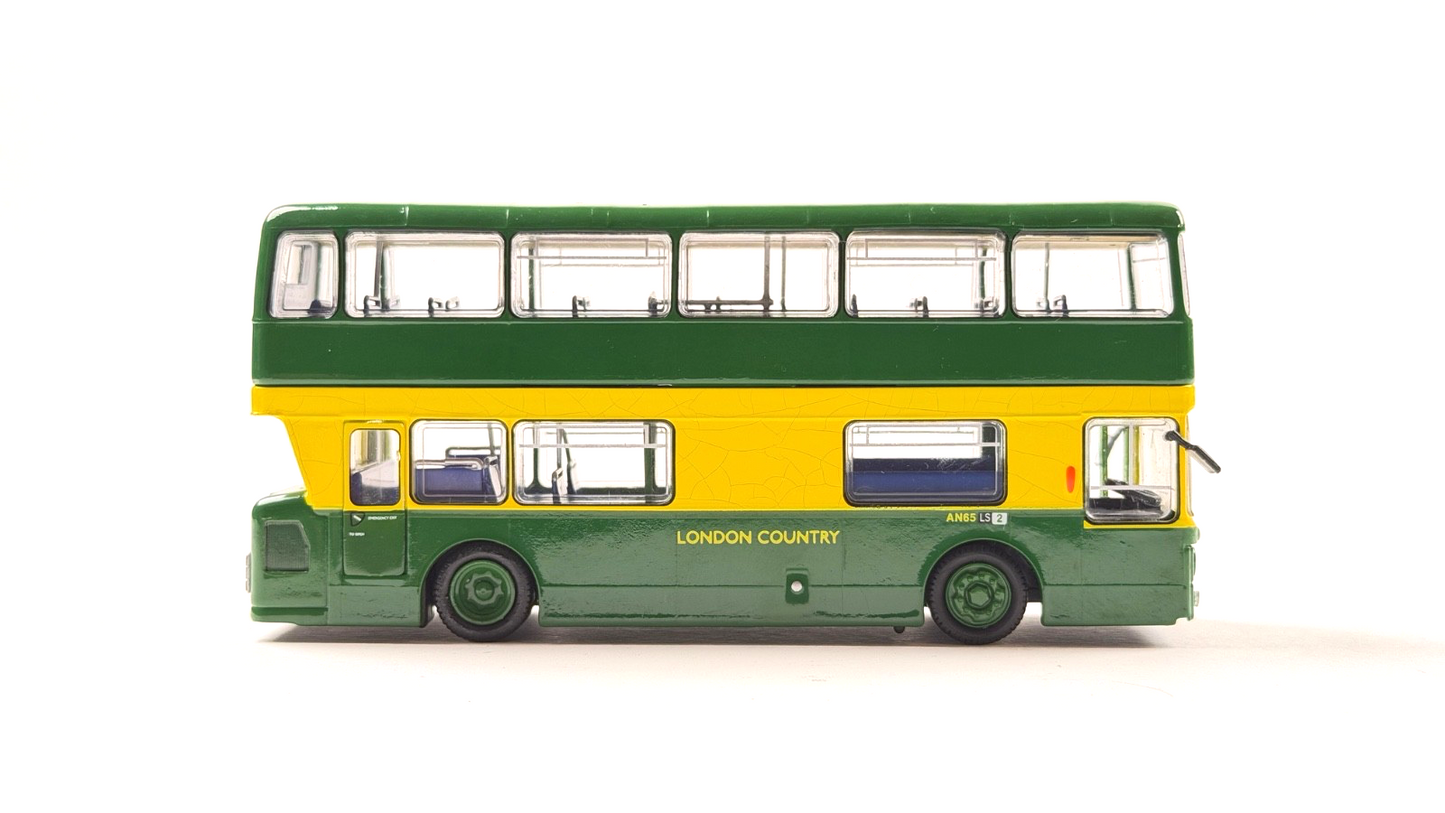 BRITBUS AN2-01 - 1/76 SCALE - PARK ROYAL NBC DOUBLE DECK LONDON COUNTRY DAMAGED
