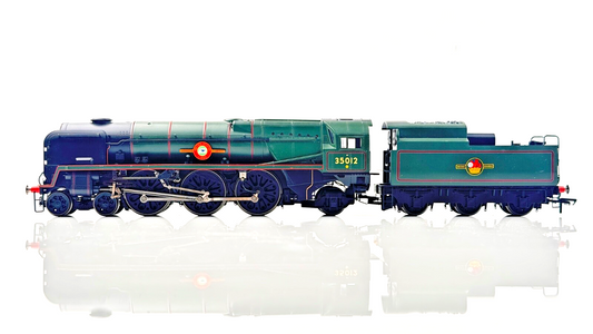 HORNBY 00 GAUGE - R1038 - BR 4-6-2 8P MERCHANT NAVY 'UNITED STATES LINES' 35012