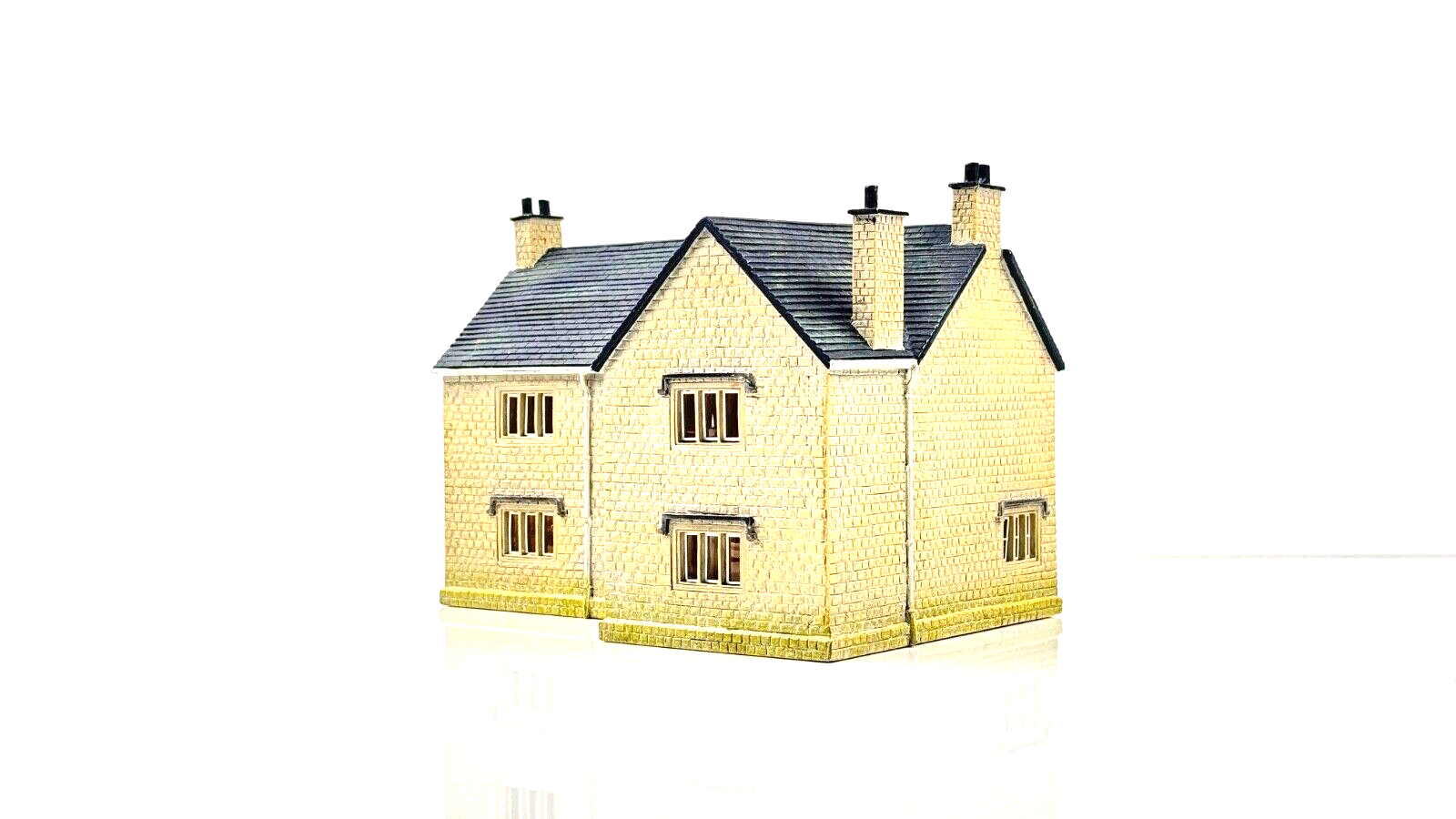 HORNBY 00 GAUGE SKALEDALE - R8782 - FARMHOUSE - UNBOXED