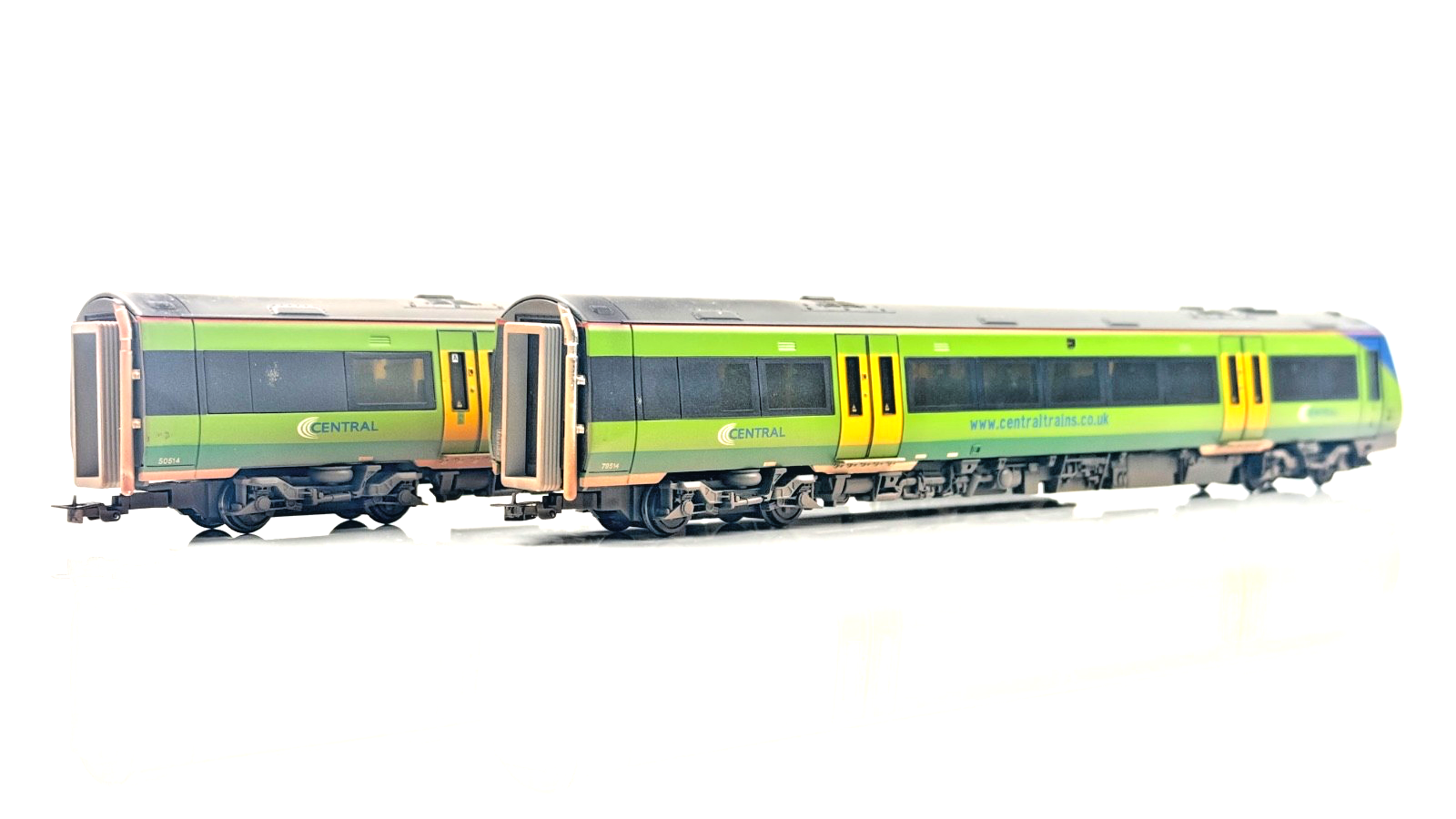 BACHMANN 00 GAUGE - 32-451A - CLASS 170/1 TURBOSTAR 2 CAR DMU CENTRAL TRAINS (W)