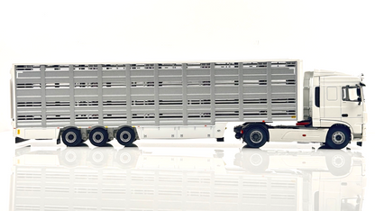 WSI 1/50 SCALE - DAF XF TRACTOR CAB & PLAIN WHITE LIVESTOCK CATTLE TRAILER BOXED
