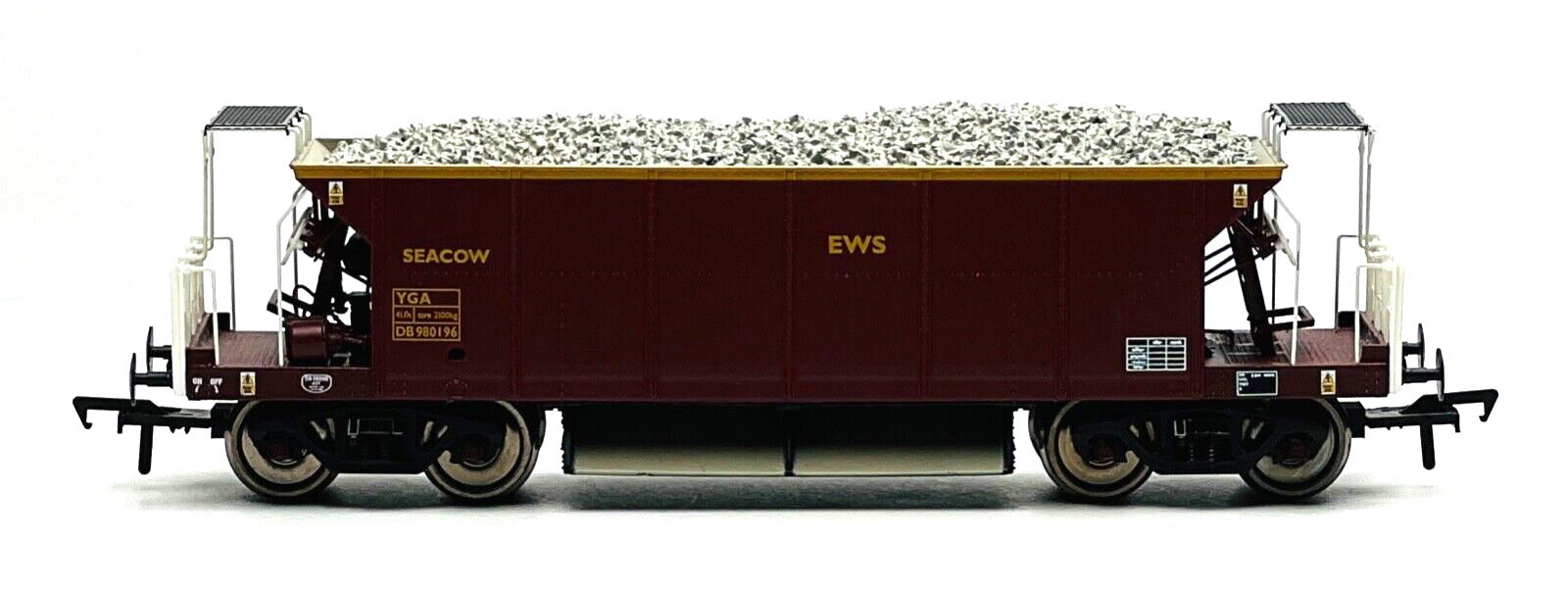 BACHMANN 00 GAUGE - 38-132B - YGA SEACOW BOGIE HOPPER (EX-SEALION) EWS WITH LOAD