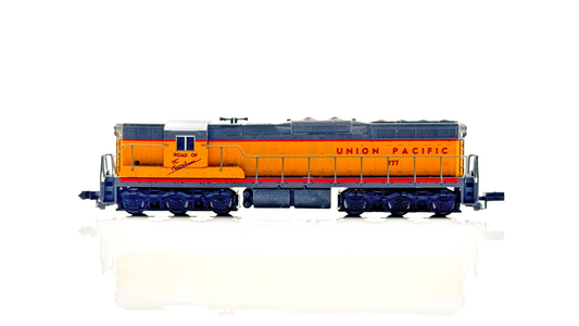 LIFE LIKE N GAUGE - UNION PACIFIC UP DIESEL LOCOMOTIVE NO.777 - BOXED