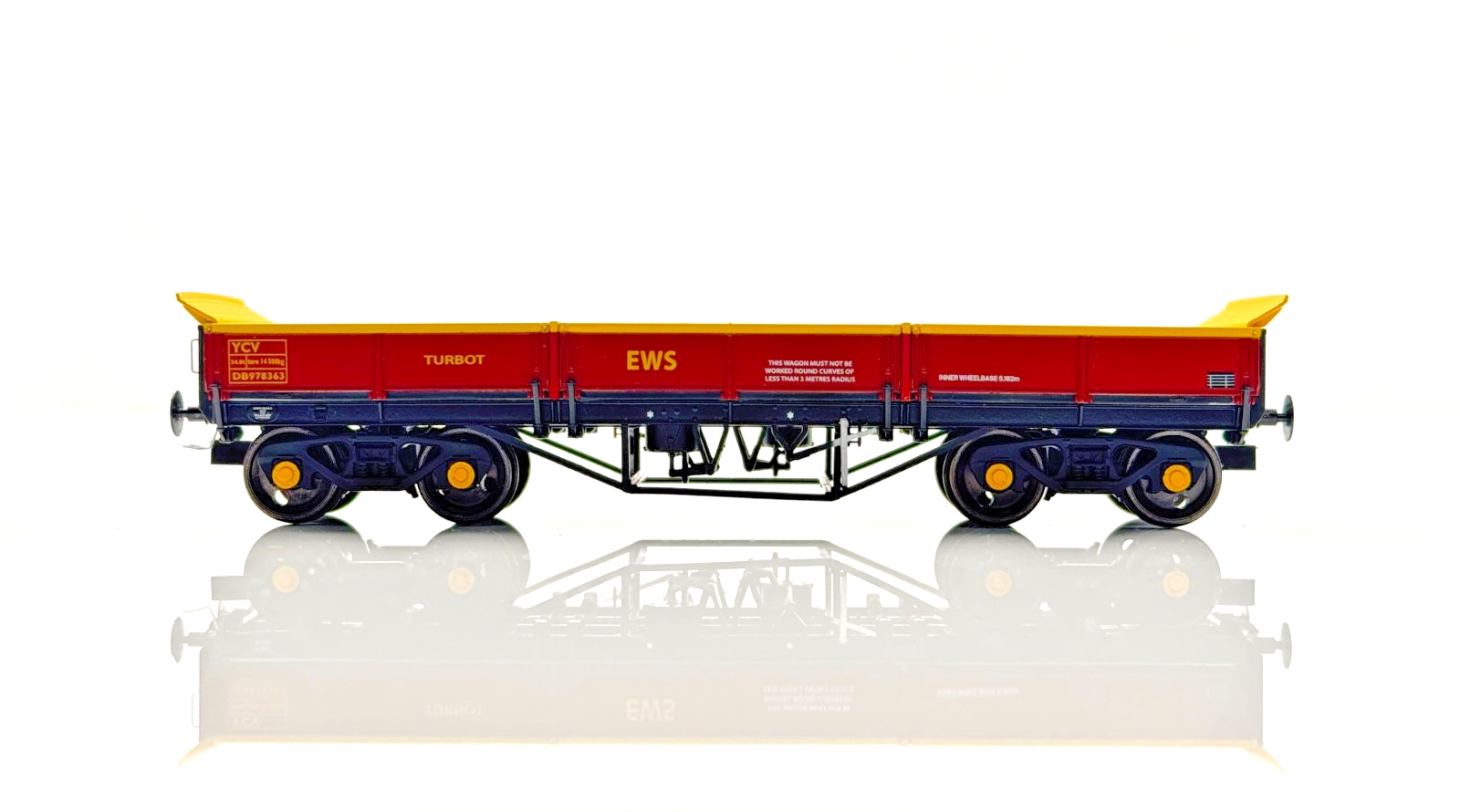 DAPOL 00 GAUGE - 4F-043-001 - TURBOT BOGIE BALLAST WAGON EWS MAROON DB978363