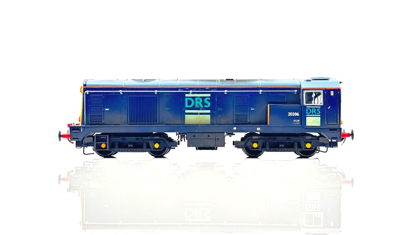 BACHMANN 00 GAUGE - CLASS 20/3 20306 20307 DRS REFINISHED TWIN SET WITH LIGHTS