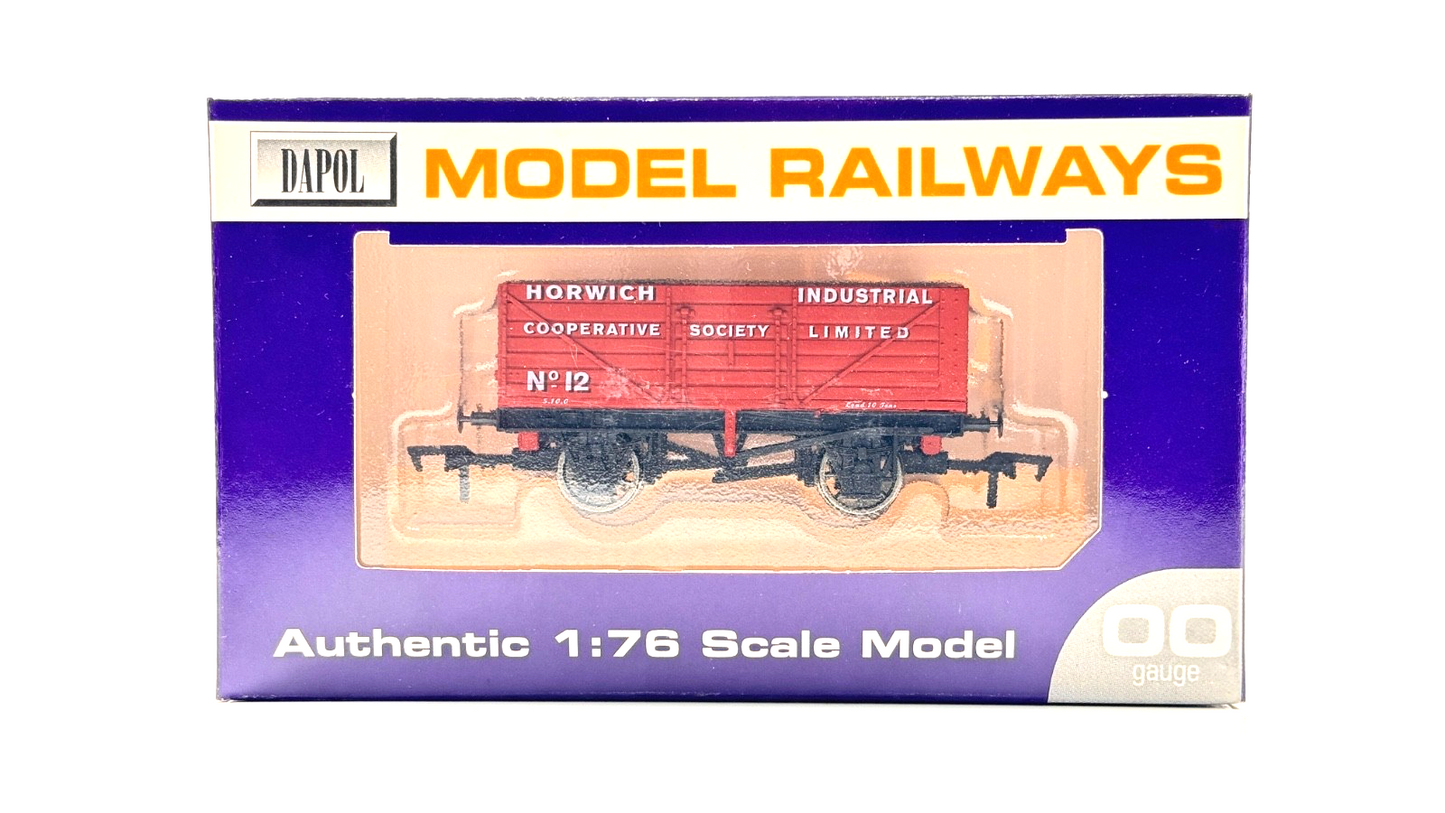 DAPOL 00 GAUGE - HORWICH INDUSTRIAL COOPERATIVE SOCIETY WAGON (LIMITED EDITION)