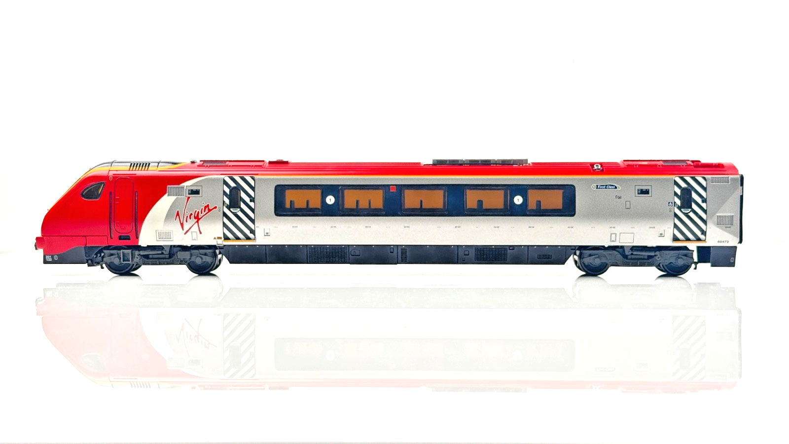 BACHMANN 00 GAUGE - 32-627 - CLASS 221 VIRGIN TRAINS DR WHO 221122 SUPER VOYAGER
