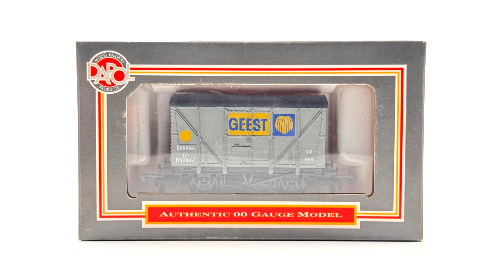 DAPOL 00 GAUGE - (WRENN) WR3-19 12T GREY GEEST BANANA VAN B881967 - BOXED