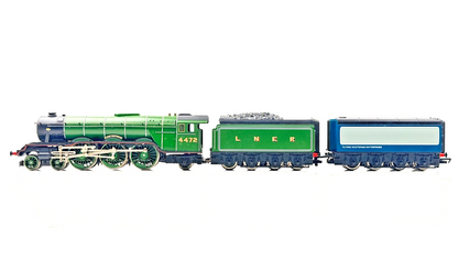 HORNBY 00 GAUGE - R089/R098 - LNER 4-6-2 APPLE GREEN FLYING SCOTSMAN ENTERPRISES