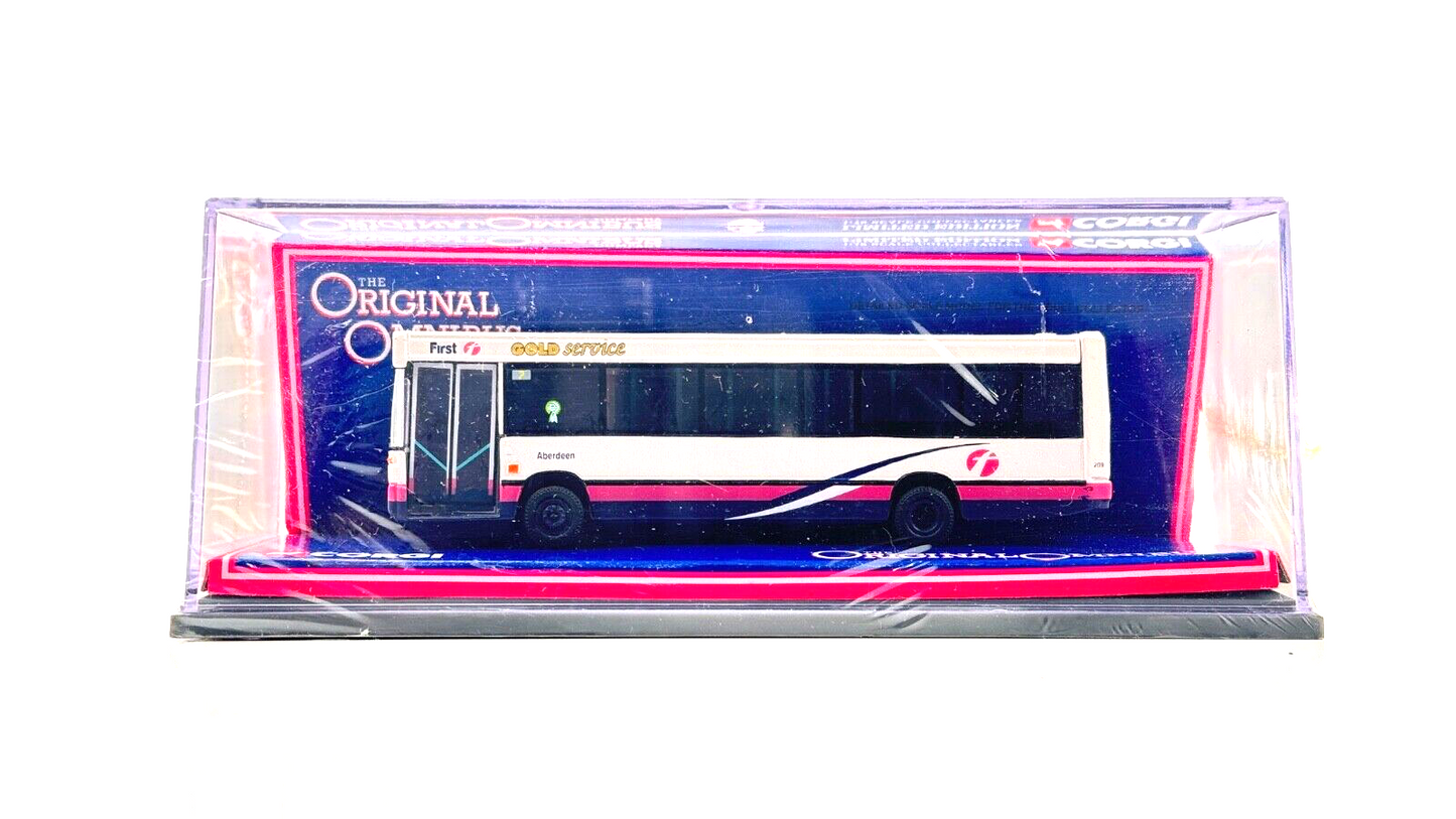 CORGI 1/76 SCALE 42813 - DENNIS DART FIRST ABERDEEN - NEW SEALED