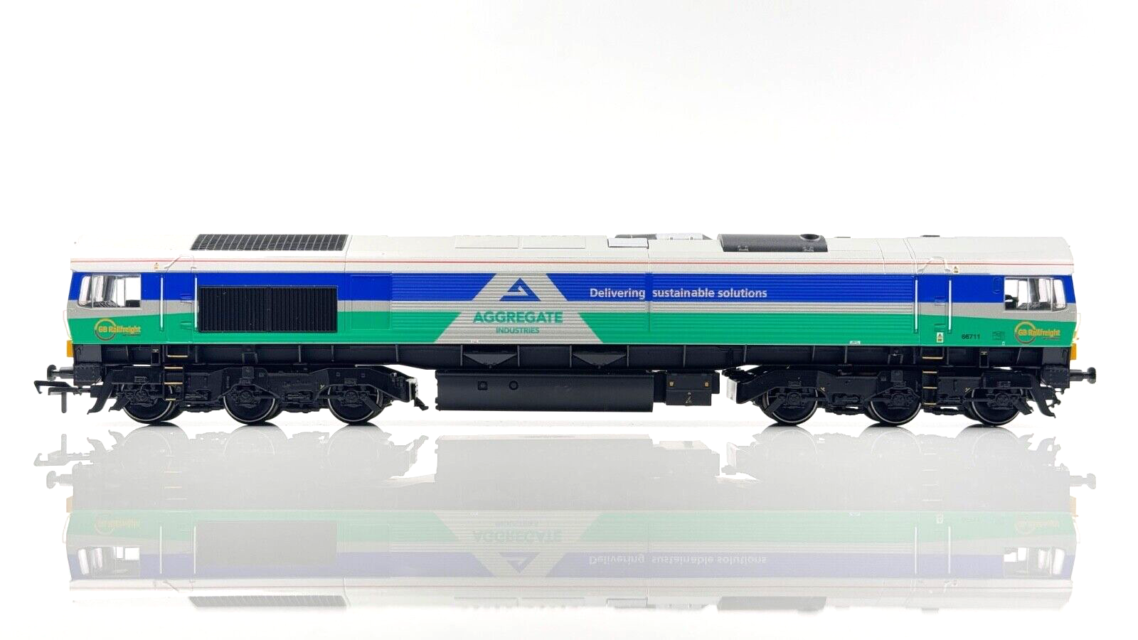 BACHMANN 00 GAUGE - 32-738 - CLASS 66 DIESEL 66711 GBRF AGGREGATES 'SENCE' BOXED