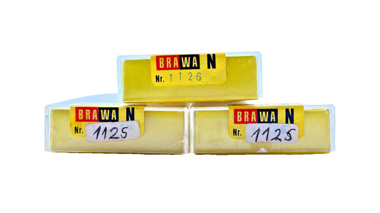 BRAWA N SCALE - 1125-1126 - 3 X STATIC NON MOTORISED TRAM TROLLEY CARS BOXED