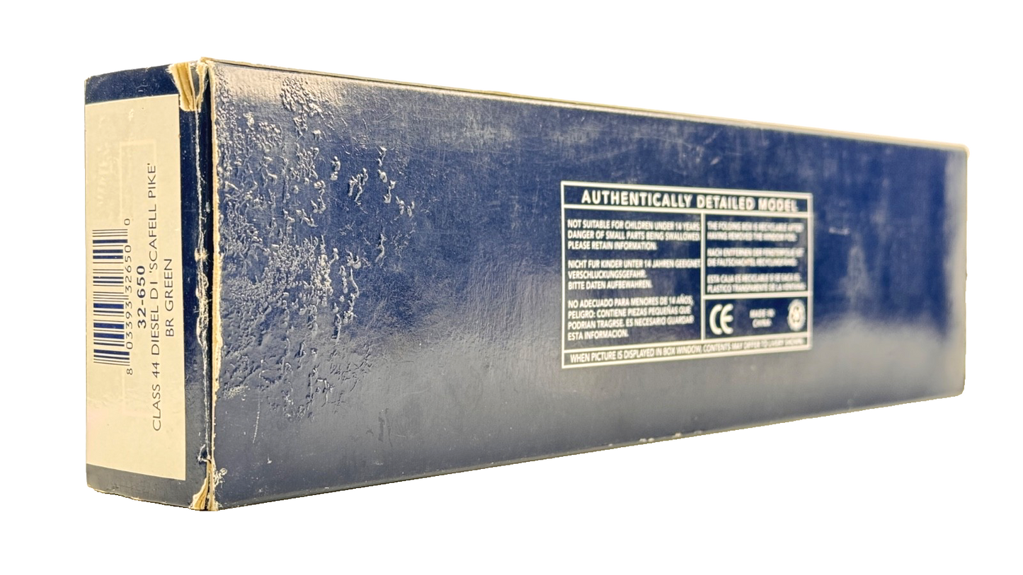 BACHMANN 00 GAUGE - 32-650 - CLASS 44 DIESEL D1 SCAFELL PIKE BR GREEN - BOXED