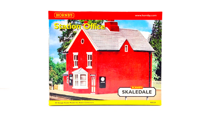 HORNBY 00 GAUGE SKALEDALE - R8529 - RED BRICK STATION OFFICE - BOXED IMPERFECT