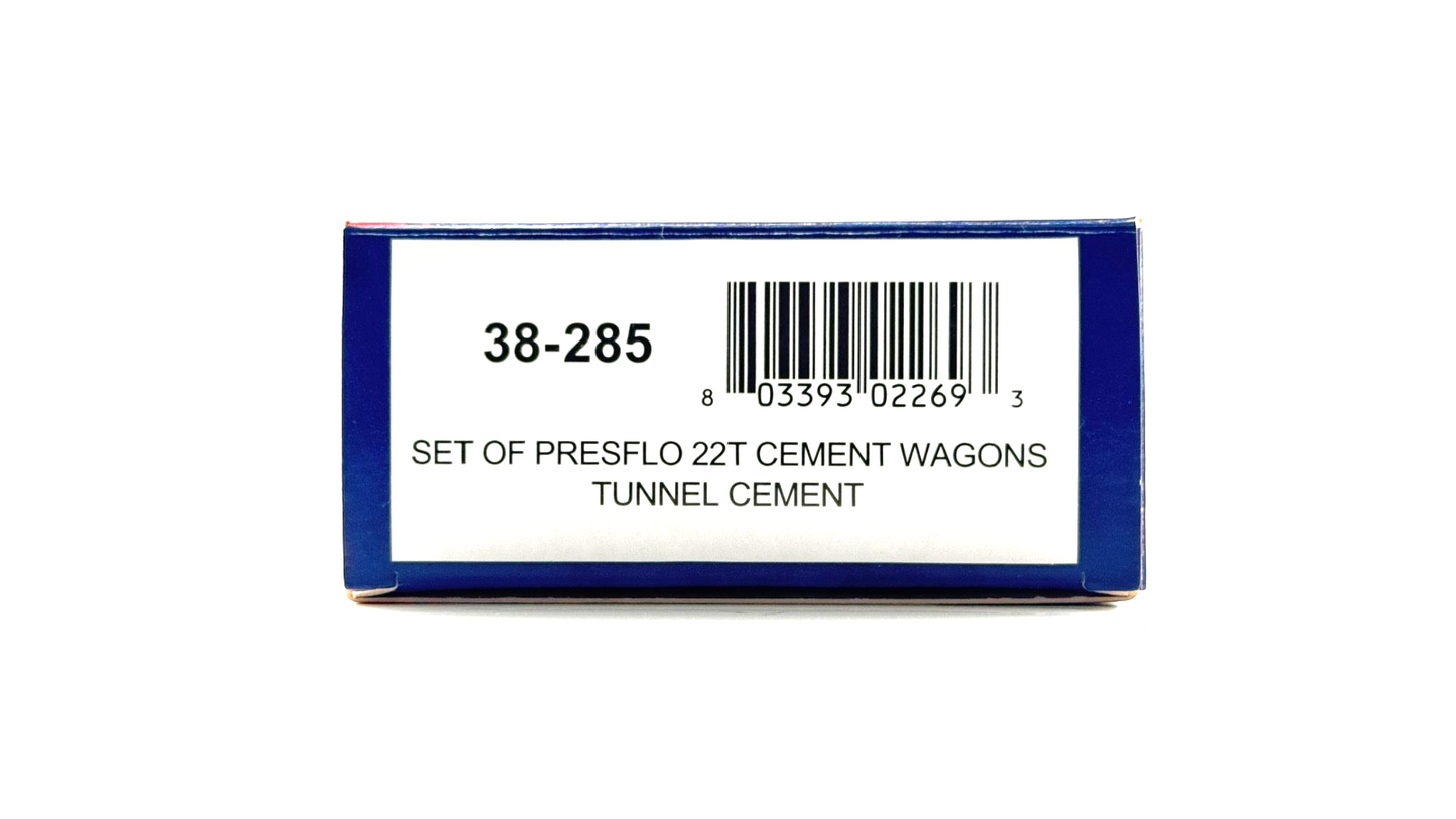 BACHMANN 00 GAUGE - 38-285 - SET OF PRESFLO 22T CEMENT WAGONS TUNNEL CEMENT
