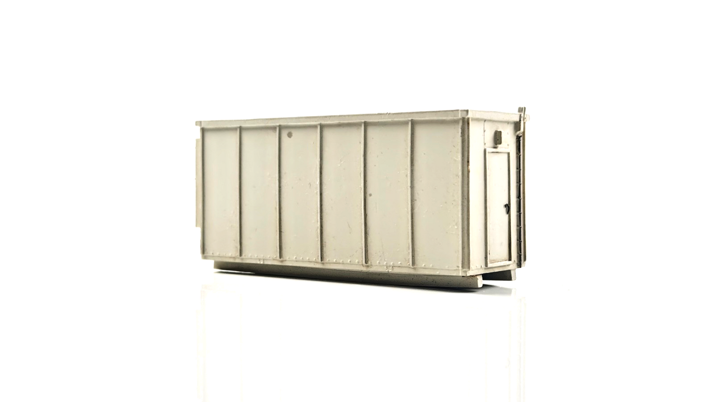 BACHMANN 00 GAUGE SCENECRAFT - 44-0109 - TELECOMMUNICATIONS CABIN - UNBOXED