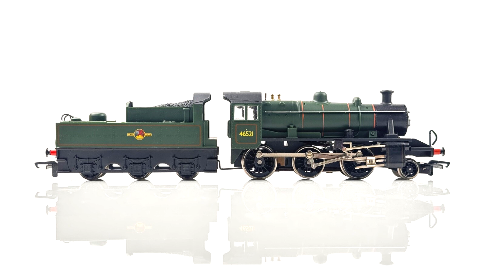 HORNBY 00 GAUGE - R852 - BR GREEN IVATT CLASS 2 LOCOMOTIVE - BOXED