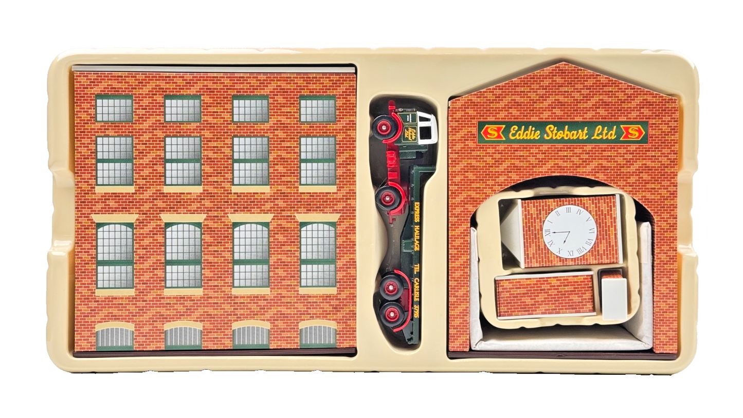 LLEDO TRACKSIDE 1/76 ES1002 - 2 PIECE TIN PLATE DEPOT & AEC PLATFORM TRAILER NQP