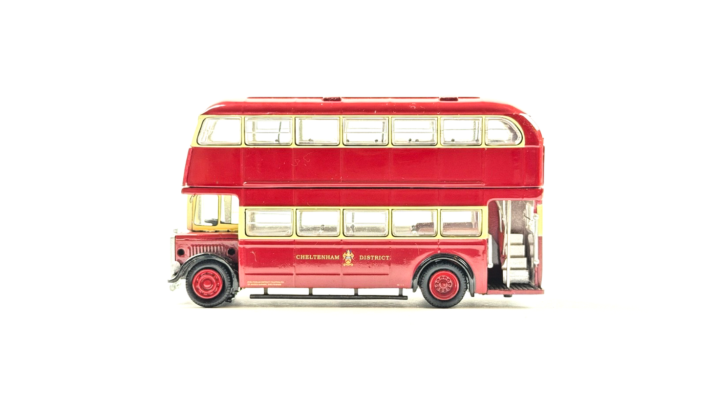 BRITBUS GL-06 - 1/76 SCALE - GUY ARAB III DOUBLE DECK CHELTENHAM & DISTRICT BUS