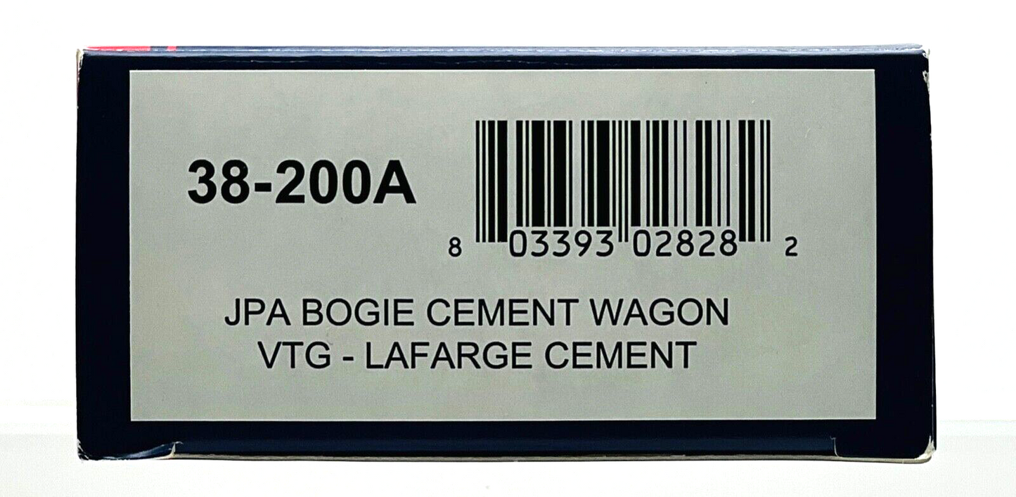 BACHMANN 00 GAUGE - 38-200A - JPA BOGIE CEMENT WAGON VTG 'LAFARGE CEMENT' BOXED