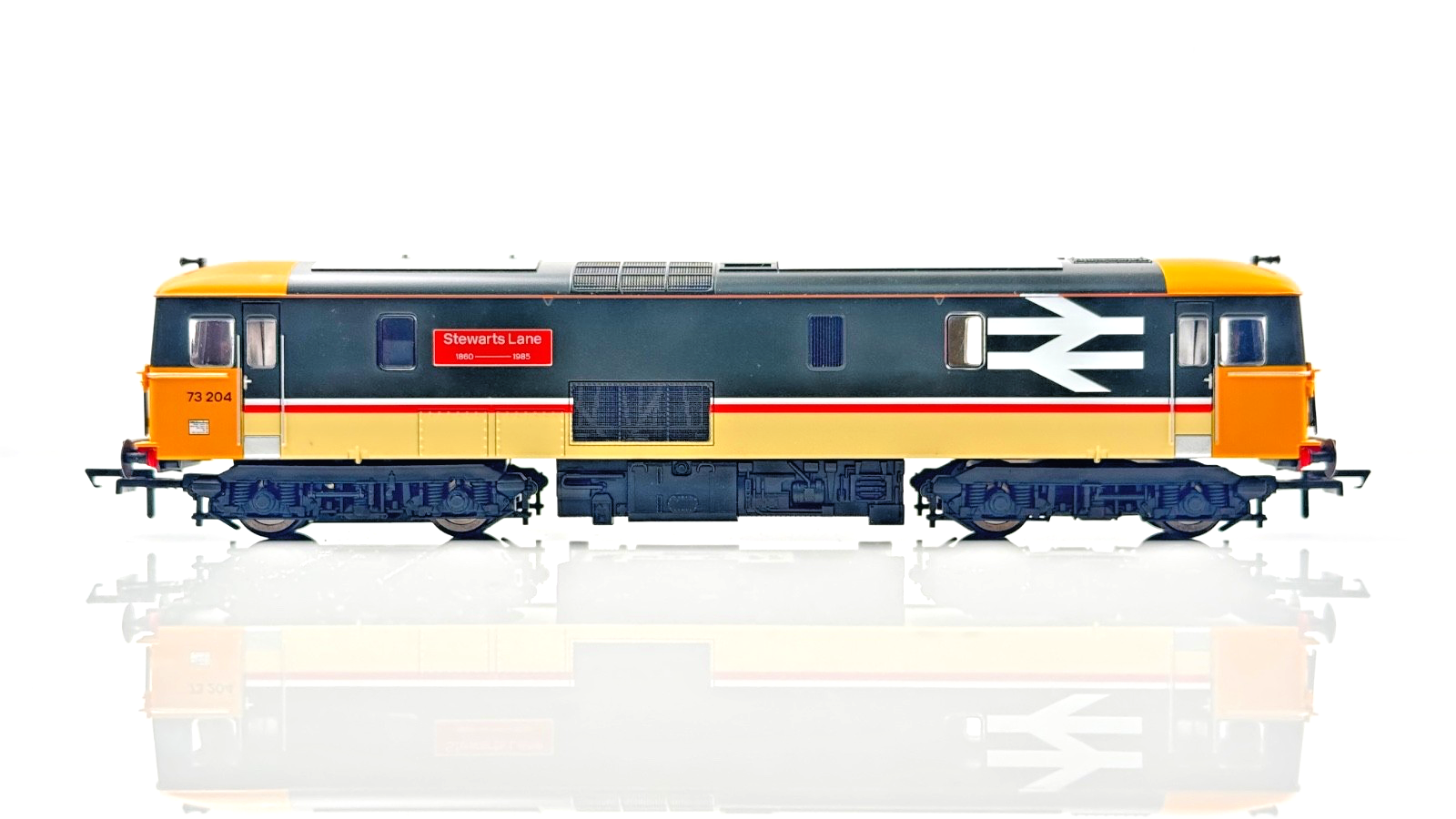 HORNBY 00 GAUGE - R2767 - CLASS 73 LOCOMOTIVE 73204 INTERCITY 'STEWARTS LANE'