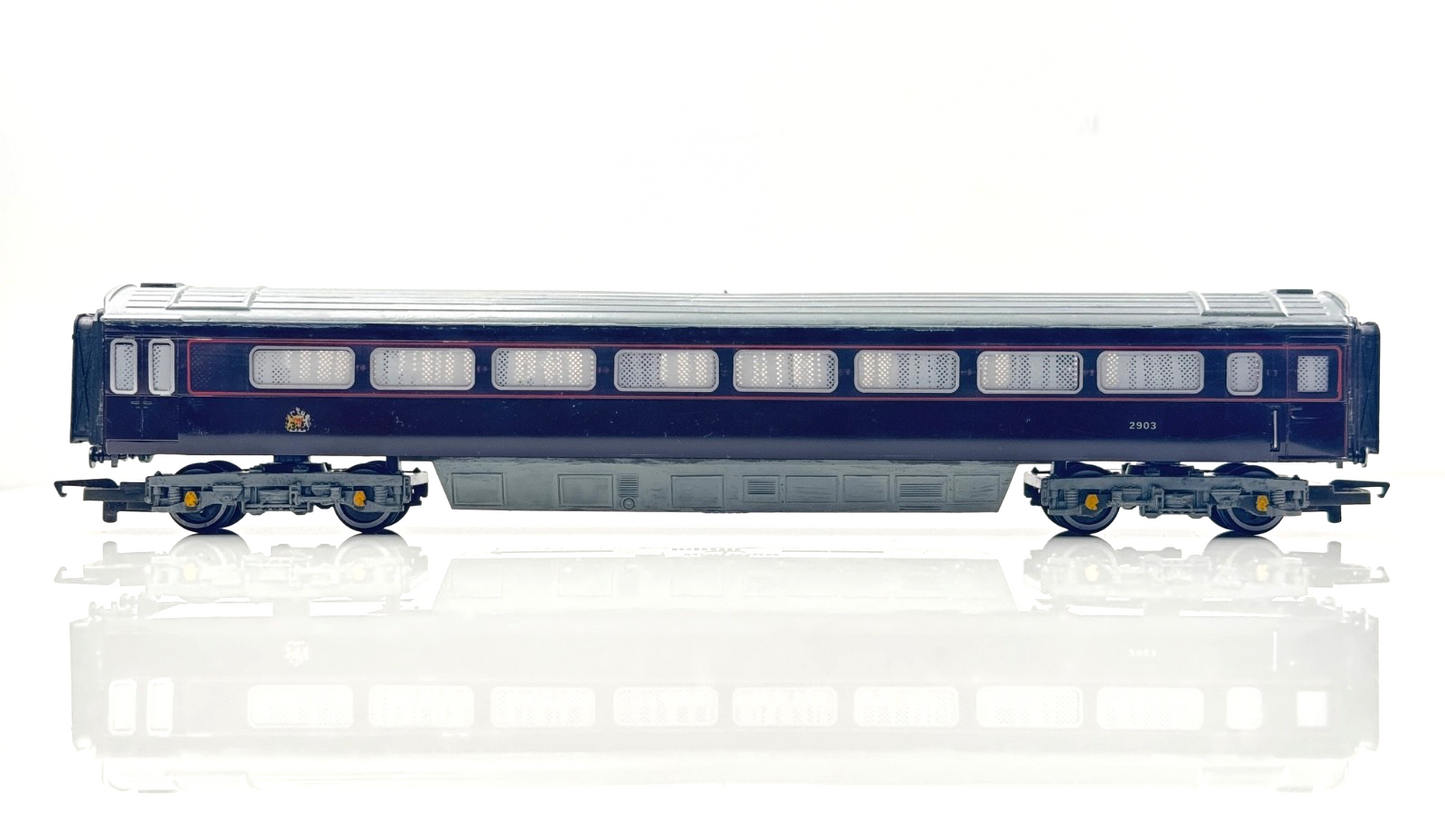 HORNBY 00 GAUGE - R455 - THE DUKES COACH BR ROYAL TRAIN - BOXED NQP