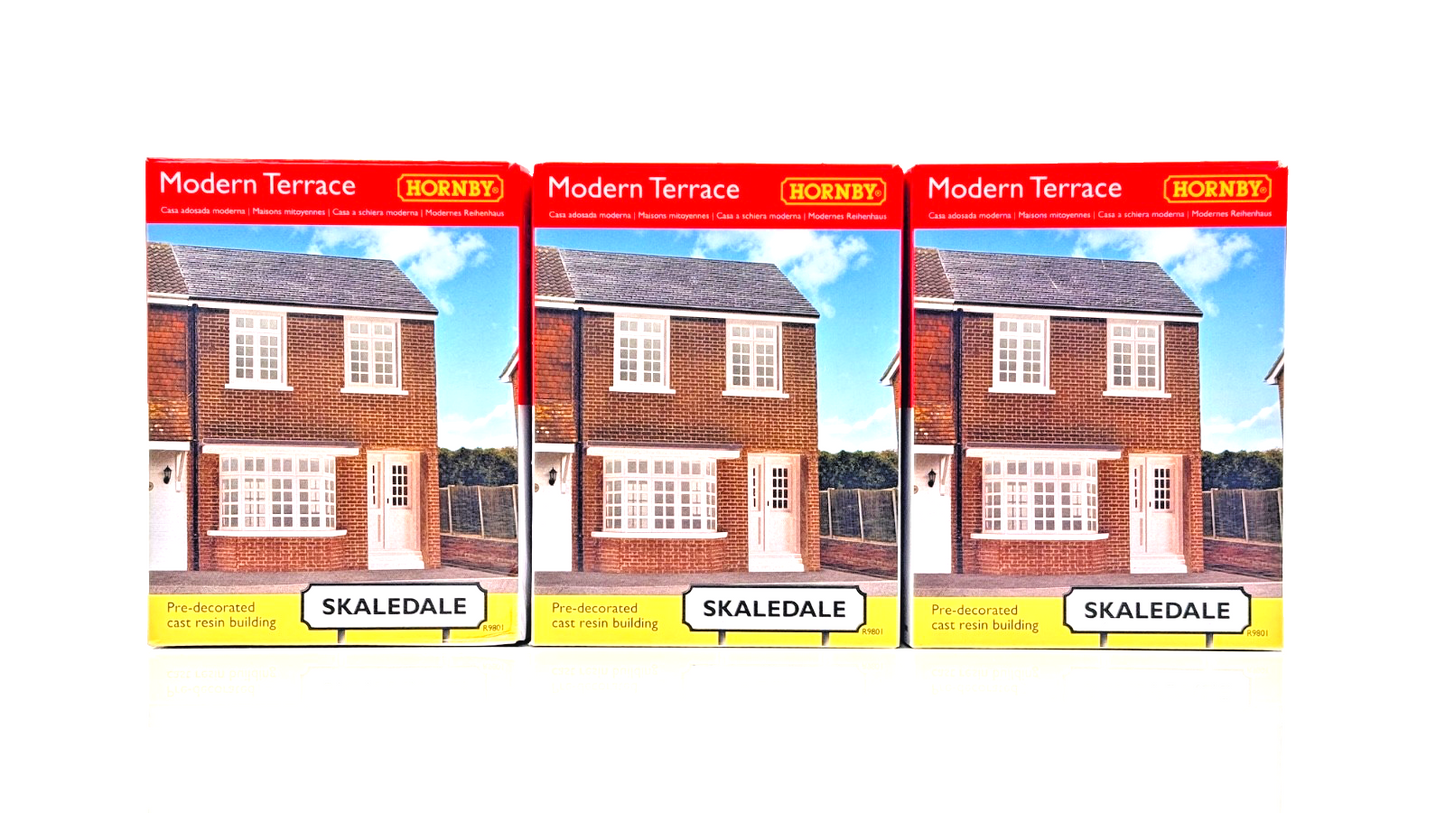 HORNBY 00 GAUGE SKALEDALE - R9801 - MODERN TERRACE HOUSE - NEW BOXED X 3