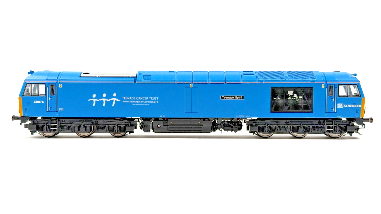 HORNBY 00 GAUGE - R2800 - CLASS 60 EWS DB SCHENKER TEENAGE SPIRIT LIMITED ED