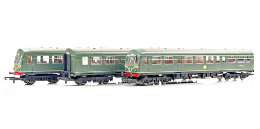 HORNBY 00 GAUGE - R2578 - CLASS 101 BRITISH RAIL BR GREEN 3 CAR DMU - UNBOXED