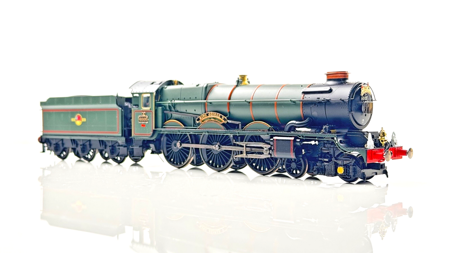 HORNBY 00 GAUGE - R3330 - BR GREEN 4-6-0 KING GEORGE V THE BRISTOLIAN - BOXED