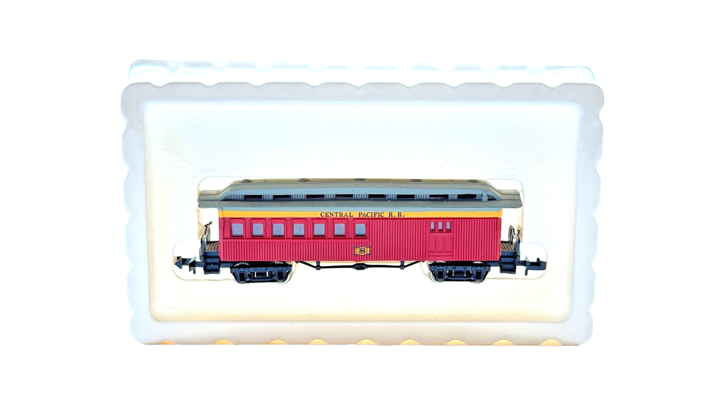 BACHMANN N GAUGE - 75574 - RAKE OF 3 OLD TIMERS CENTRAL PACIFIC COACHES BOXED