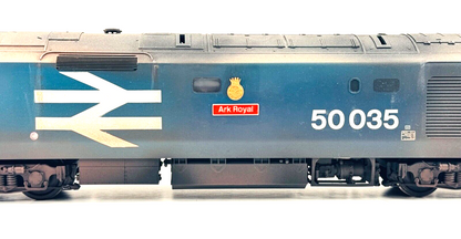JUST LIKE THE REAL THING O GAUGE - CLASS 50 LARGE LOGO ARK ROYAL 50035 DCC SOUND