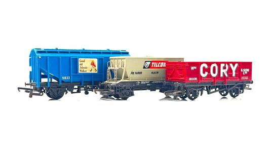 HORNBY/TRIANG 00 GAUGE - RAKE OF 3 WAGONS JOHNNIE WALKER TILCON HOPPER CORY - UB