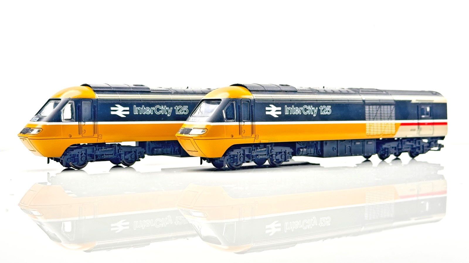 LIMA 00 GAUGE - CLASS 43 HST TWIN POWER/DUMMY INTERCITY 125 - UNBOXED