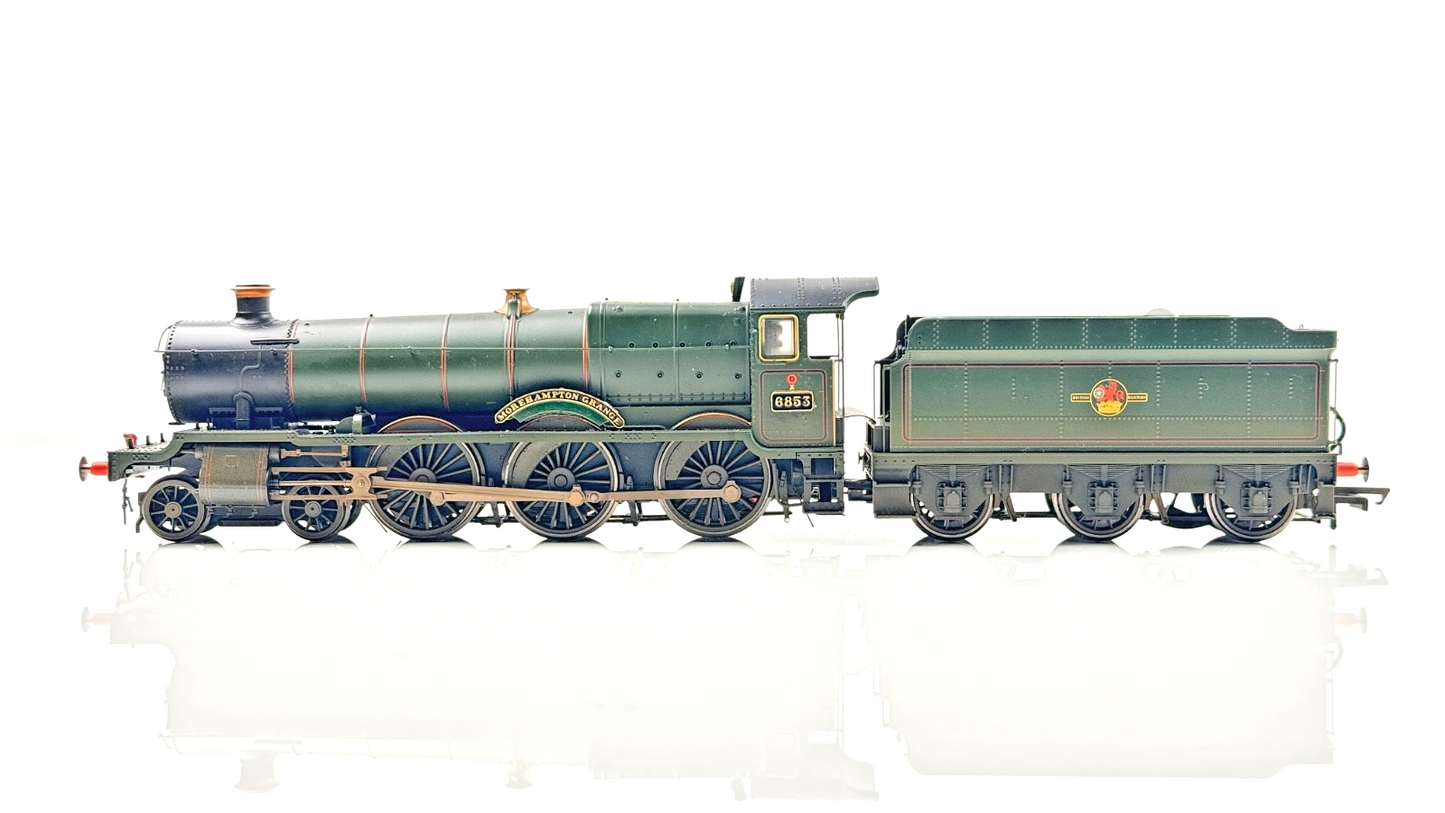 HORNBY 00 GAUGE - R2404 - BR GREEN 4-6-0 MOREHAMPTON GRANGE 6853 - RENAMED