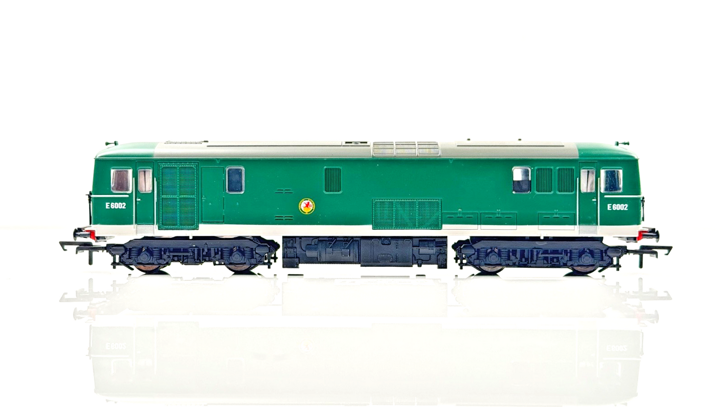 HORNBY 00 GAUGE - R3591 - CLASS 73 DIESEL ELECTRIC BR GREEN D6002 - BOXED