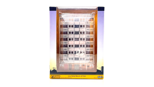 GRAHAM FARISH N GAUGE SCENECRAFT - 42-212 - LOW RELIEF BLOCK OF FLATS - BOXED