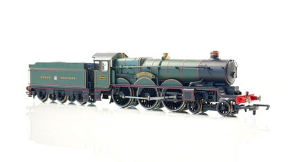 HORNBY 00 GAUGE - R2600M - CHELTENHAM FLYER GWR TREGENNA CASTLE & COACHES PACK 2