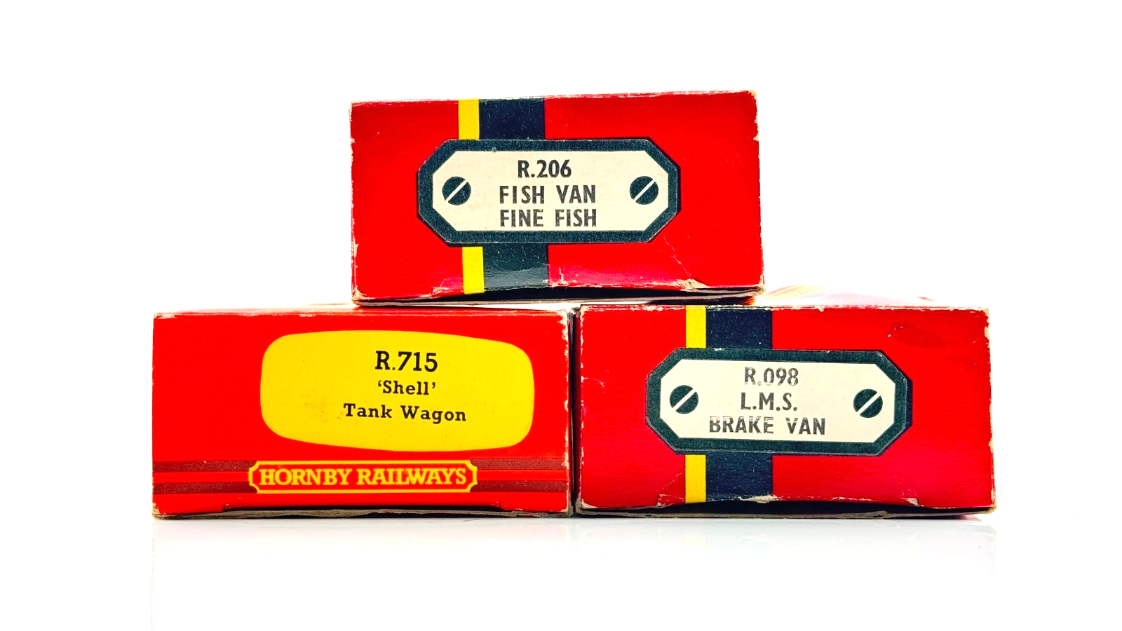 HORNBY 00 GAUGE - R098/R206/R715 - SHELL TANKER FINE FISH & BRAKE VAN WAGONS