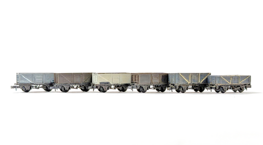 PECO N GAUGE - RAKE OF 6 ASSORTED BR GREY MINERAL/PLANK WAGONS ETC UB