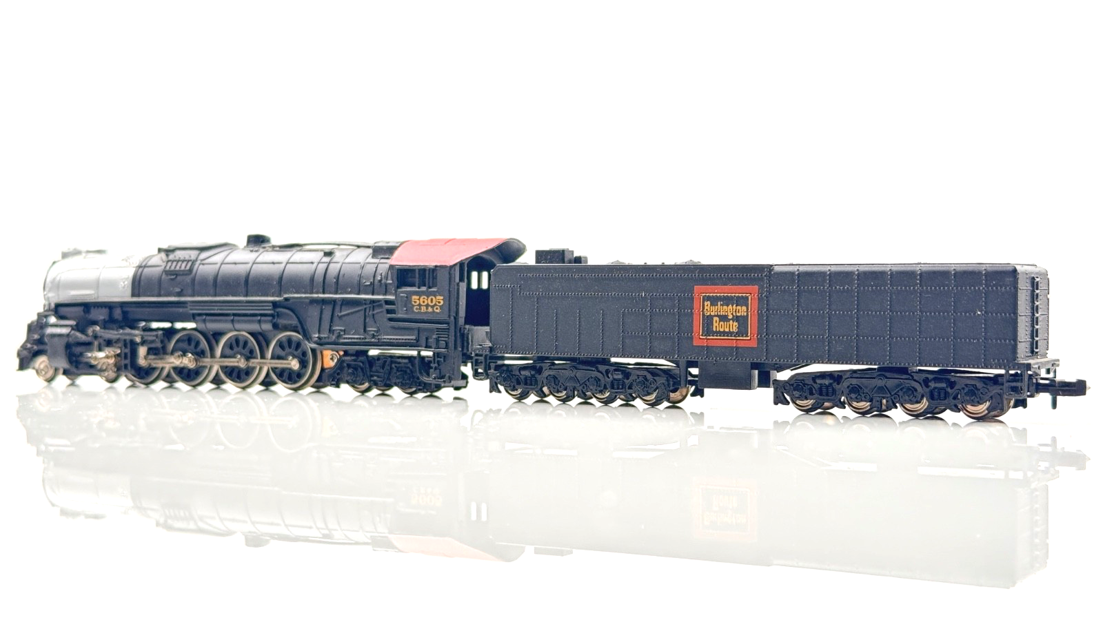 BACHMANN N GAUGE - 58066 - BURLINGTON NORTHERN 4-8-4 52' TENDER LOCOMOTIVE BOXED